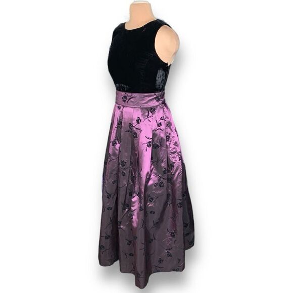 Vintage Black and Purple Prom Dress - Picture 3 of 12